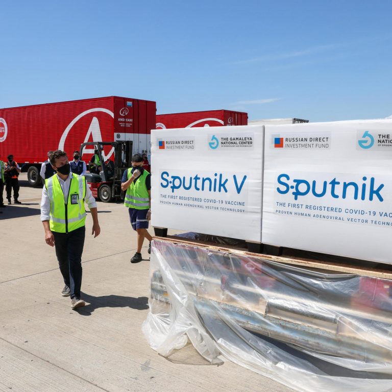 Aprobó México uso de la Sputnik V confirma López-Gatell