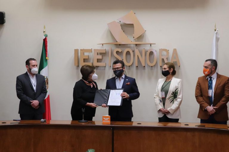 Oficializa Ricardo Bours su candidatura a gobernador de Sonora por el MC