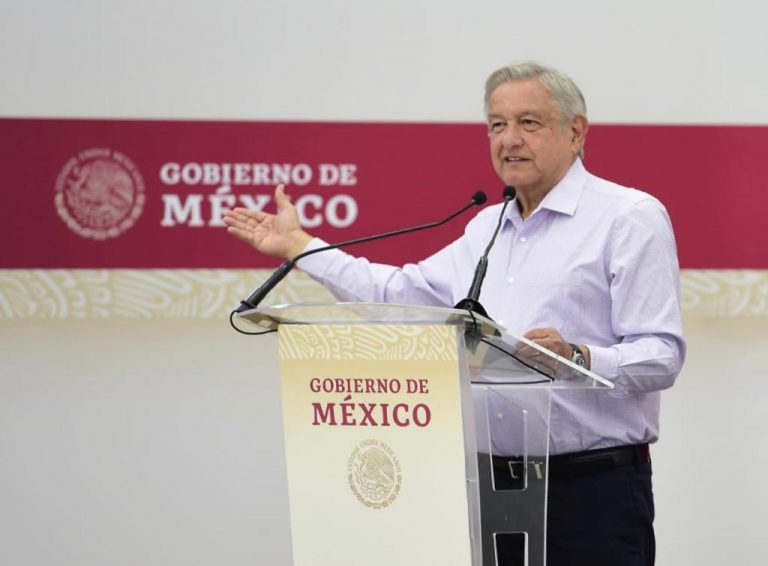 Sube la popularidad de AMLO en febrero; el repunte lo regresa al 63% de aprobación