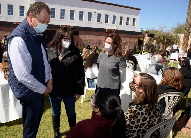 El gobierno debe atender causas de mujeres como violencia y degradación social: EGC
