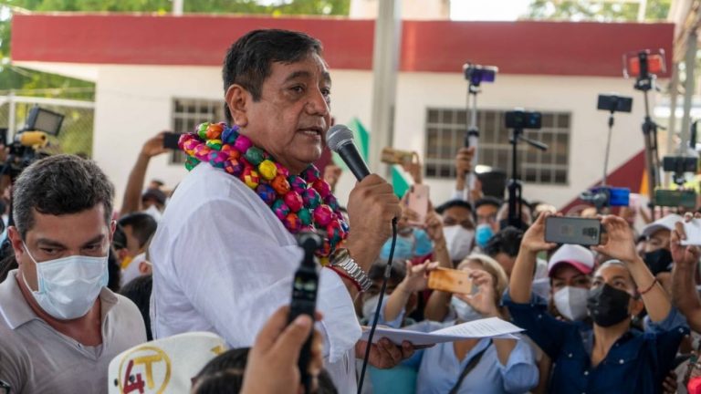 Revisar caso de Salgado Macedonio pide TEPJF al INE