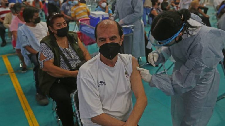 Inicia vacunación contra el Covid-19 el martes 6 en Hermosillo