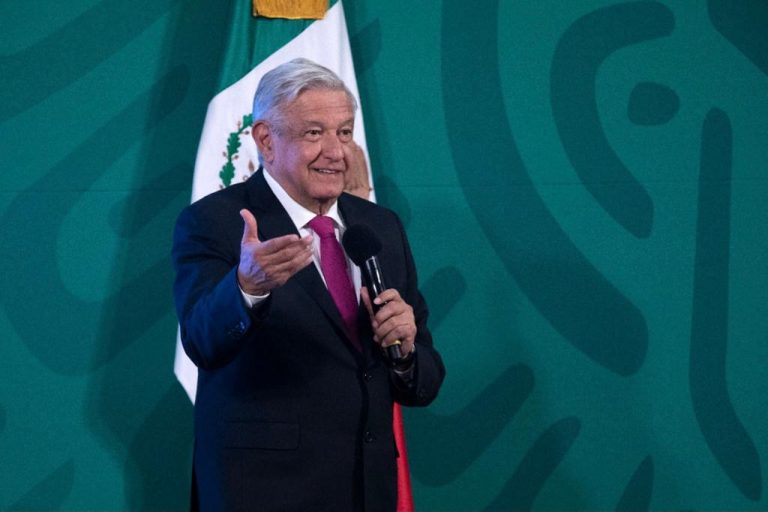 Desconfía AMLO del INE «Yo confío en el pueblo», manifestó