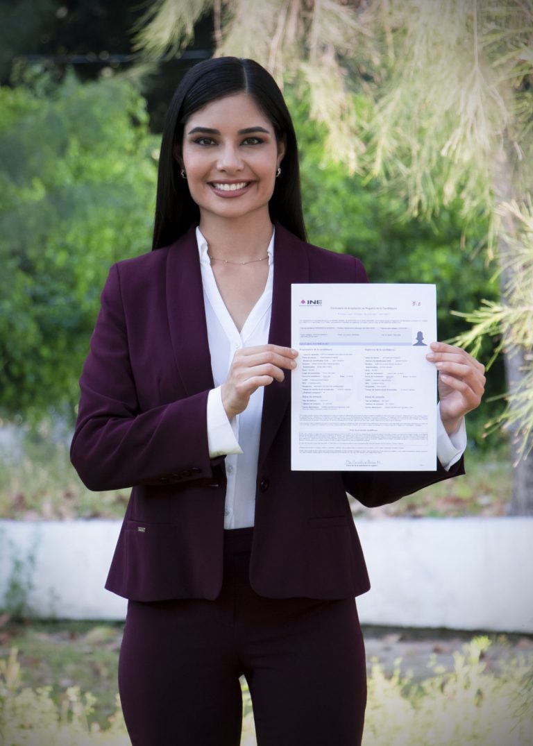 Va Geraldine Ponce por la alcaldía de Tepic