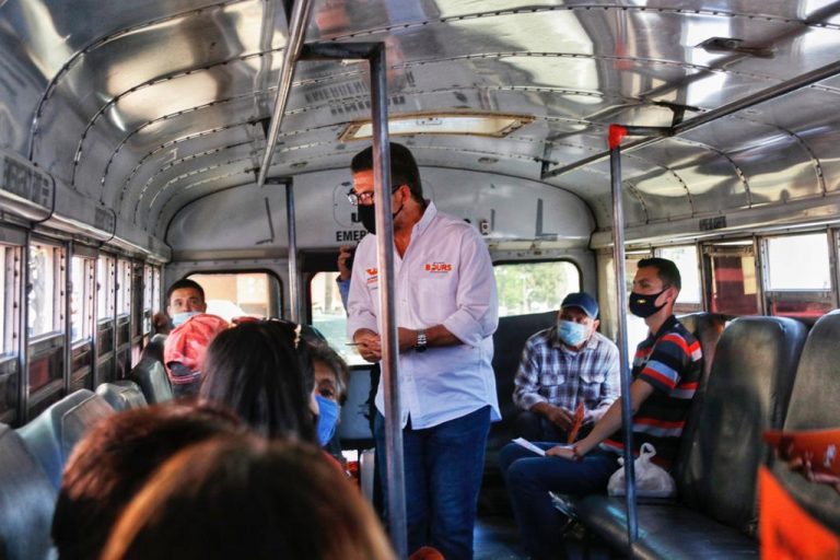 Sostiene Ricardo Bours que resolverá problema de transporte público en todo Sonora