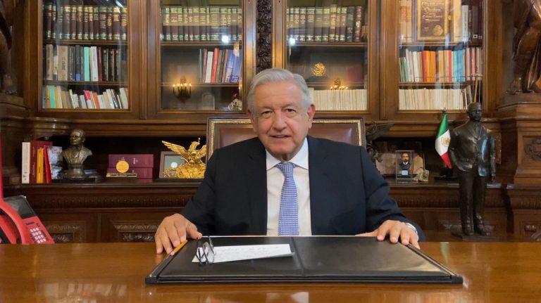 Compra el gobierno de México refinería Deer Park en Texas, busca autonomía en combustibles