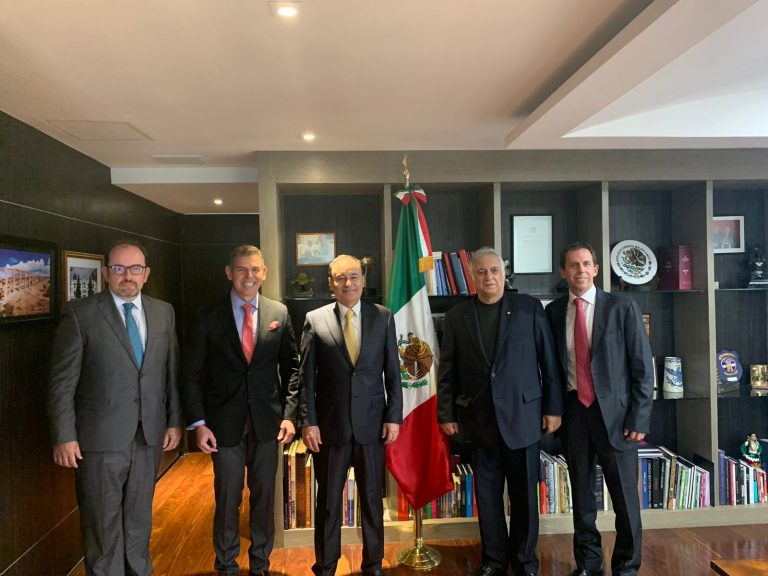Alfonso Durazo avanza proyectos turísticos y empresariales para Sonora