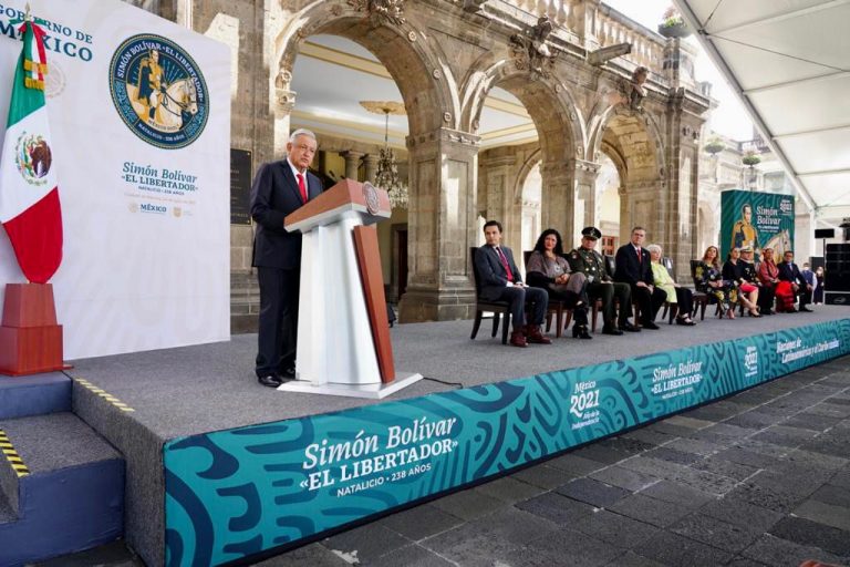 Mensaje íntegro del Presidente Andrés Manuel López Obrador con motivo del 238 aniversario del nacimiento de Simón Bolivar