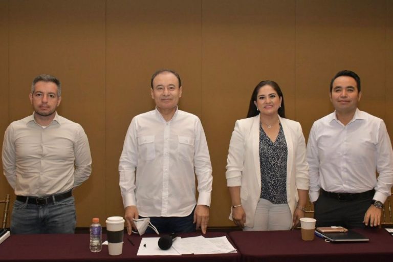 Delimita Durazo ambicioso plan carretero para Sonora; resolverá conflicto por tramo de 2 km en la 4 carriles