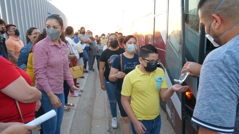 Vacunan en SLRC a menores de 12 a 17 años contra el Covid; es el primer municipio de México en hacerlo