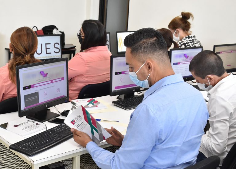 Imparte el ISTAI taller sobre sistema de solicitudes de información