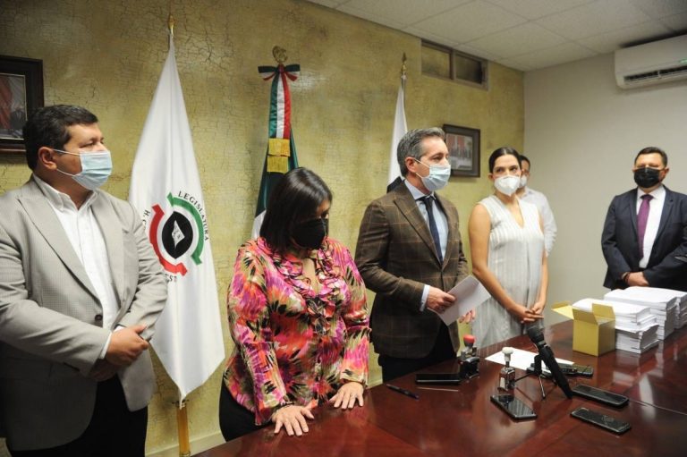 Busca el gobierno de Sonora estabilizar sus finanzas a partir del presupuesto 2022 asegura Omar del Valle
