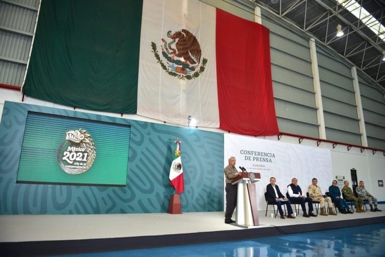 Dignificarán presidente y gobernador condiciones de etnia seri
