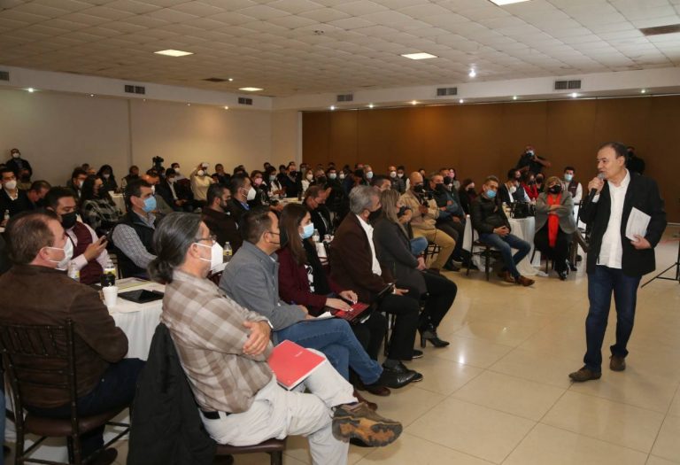 Eximirá de pago el gobierno de Sonora a 80 mil familias para que tengan sus escrituras