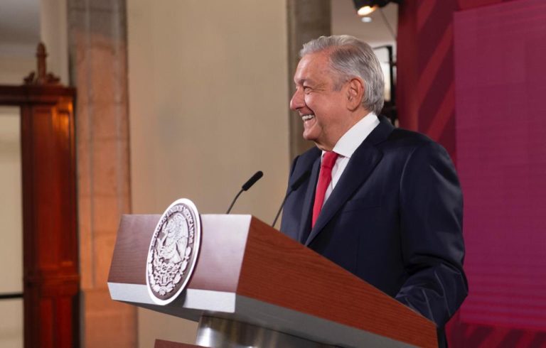 Persiste reforma administrativa a favor de la gente: AMLO