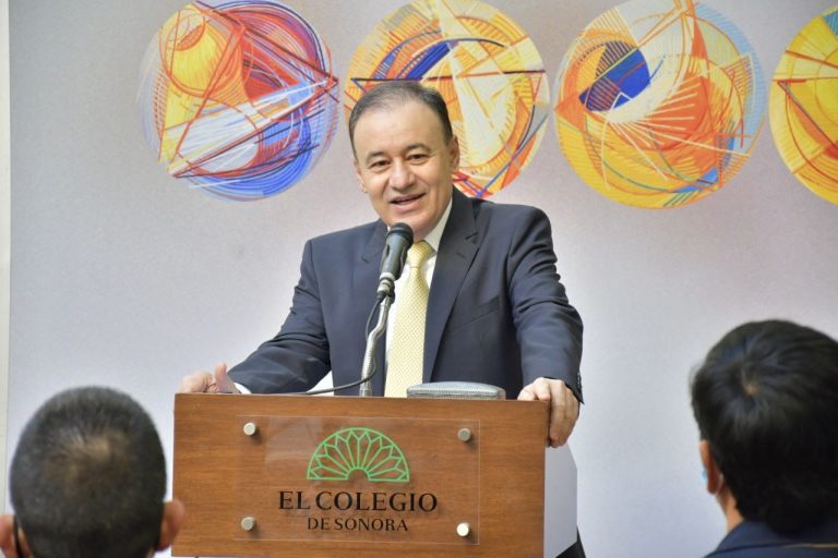 Festejan 40 años del Colegio de Sonora; apoyará el gobierno de Sonora a la institución