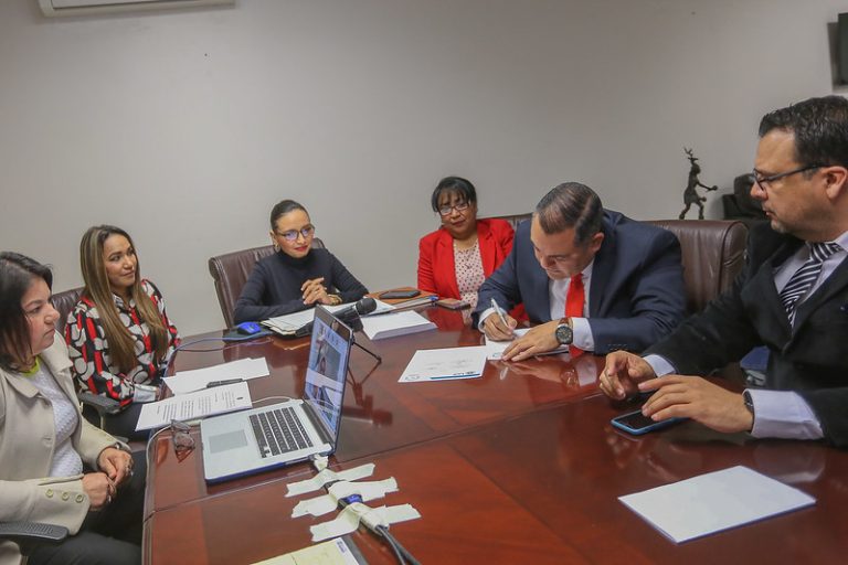 Logra el Congreso de Sonora acuerdo con asociación de asesores parlamentarios, eficientarán labor legislativa