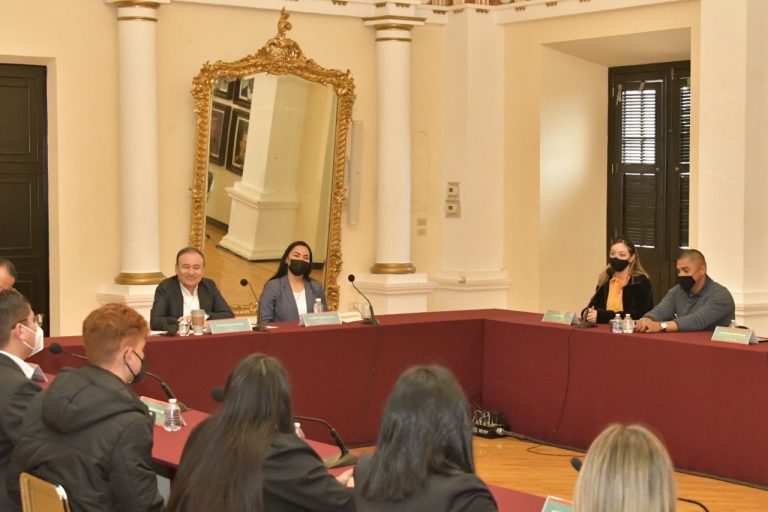 Fundamentales, las y los jóvenes para lograr un mejor Sonora: gobernador Alfonso Durazo