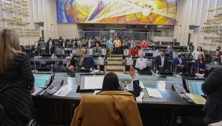 Promueven legisladores del PRI generar nueva fuerza laboral ante retos tecnológicos