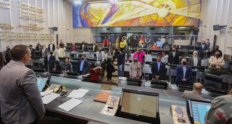 Aprueban en el Congreso nombramiento de comisionados del ISTAI; lo encabeza Guadalupe Taddei