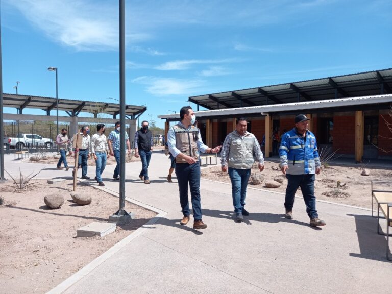 Inspecciona ISIE instalaciones de la Universidad Yaqui en Vícam