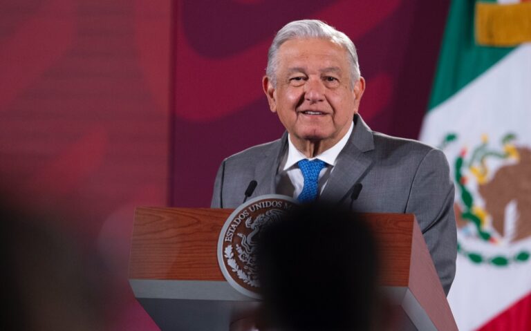 “Vamos bien a pesar de los pesares”, dice AMLO sobre la recuperación de la economía de México