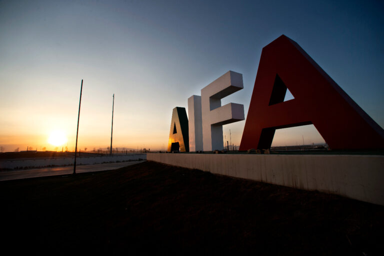 Alista Sader estrategia para frenar plagas desde el AIFA