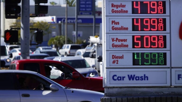 Para la historia… Tiene México gasolina más barata que Estados Unidos