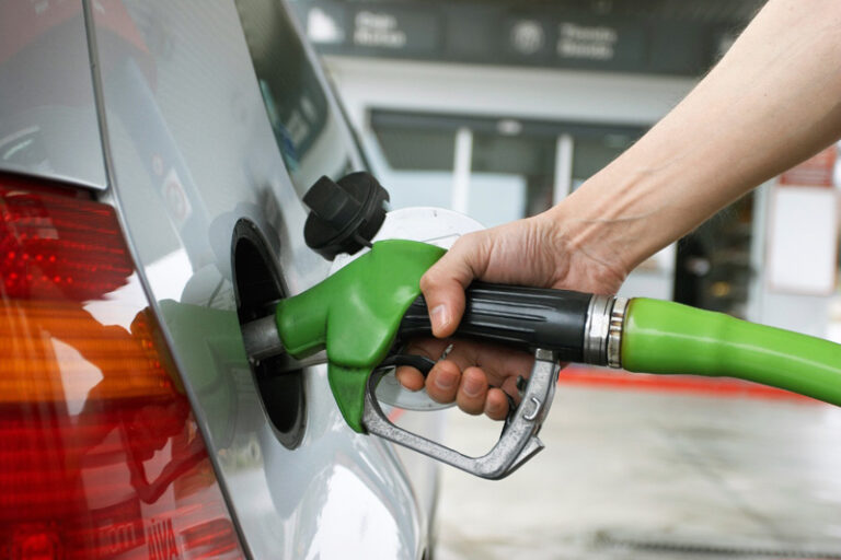 Amplia gobierno federal esquema para contener alzas en precios de combustibles en todo el país