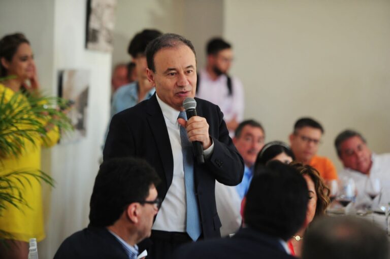 Modernización de aduanas, traslado de vías del ferrocarril y construcción de parque lineal, transformará el rostro de Nogales: Alfonso Durazo