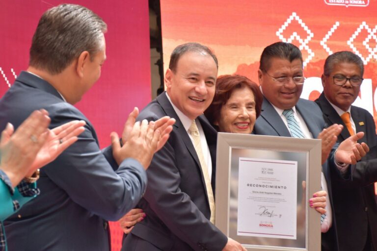 Protagonistas los maestros de la transformación de Sonora: gobernador Alfonso Durazo