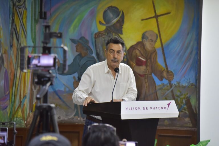 Llama alcalde de Cajeme a corresponsabilidad en uso de agua potable