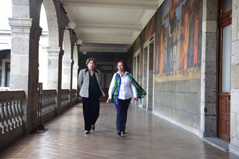 Acuerdan Delfina Gómez y Leticia Ramírez transición en la SEP