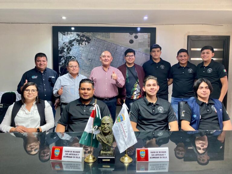 Recibe Alcalde visita de campeones en Robótica de UT-SLRC