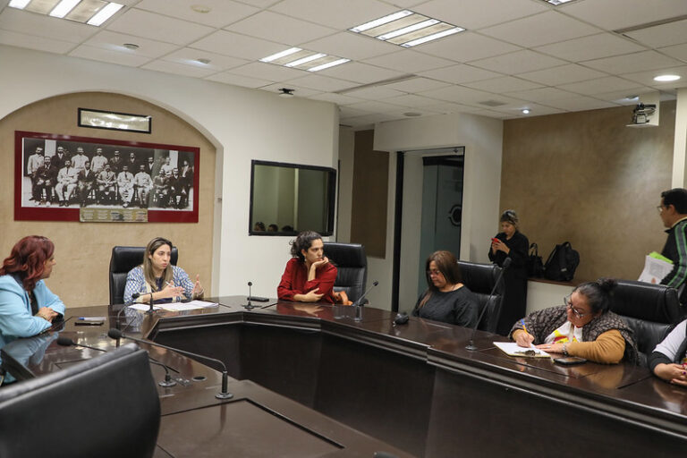 Acuerdan reabrir edificio del Poder Legislativo