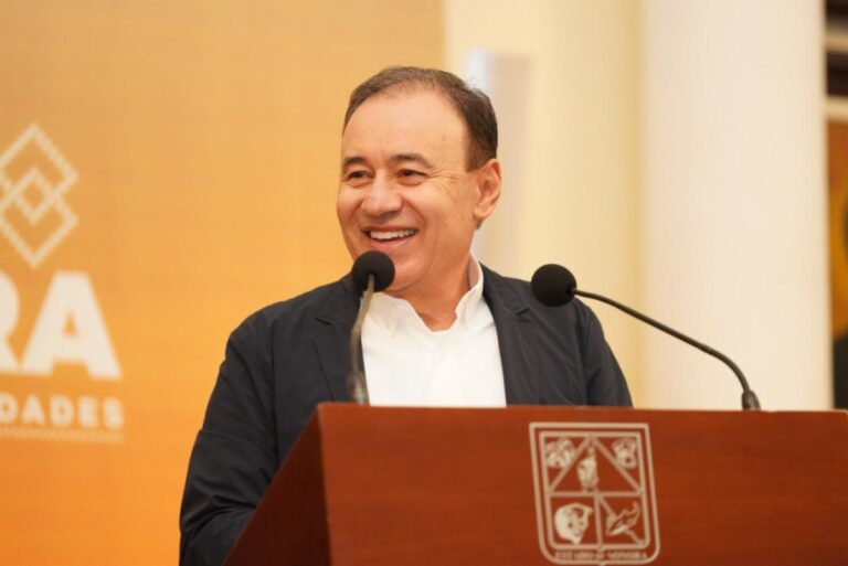 Entrega gobernador Alfonso Durazo 114 millones de pesos para 325 obras de pavimentación en municipios de Sonora