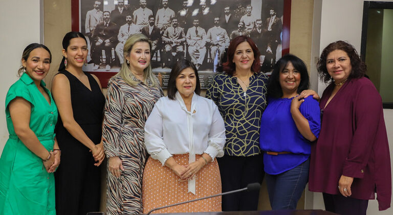 Promueven vida libre de violencia para mujeres de Sonora