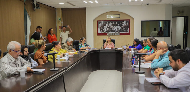 Realizan ejercicio de Parlamento Abierto a iniciativas a favor del medio ambiente