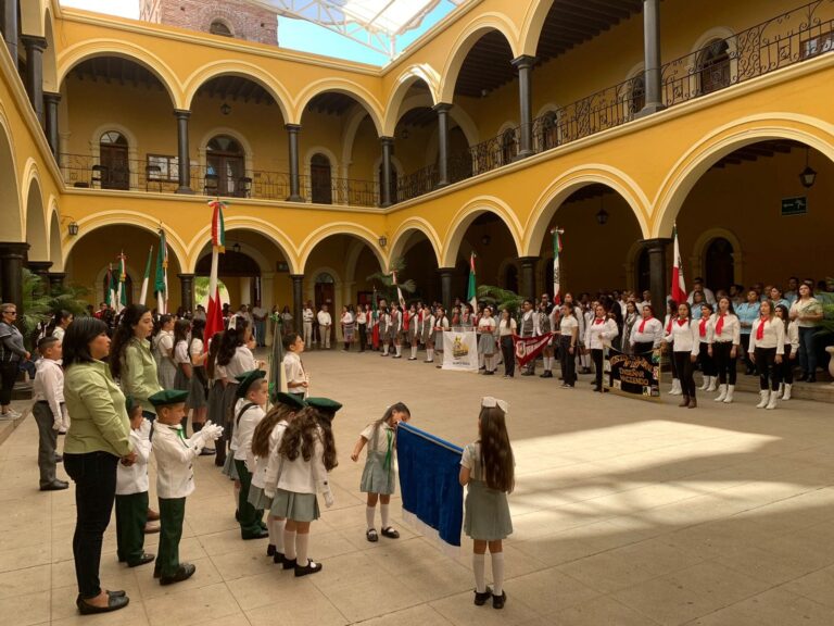 Recuerdan en Álamos heroismo a 161 de la batalla de Puebla