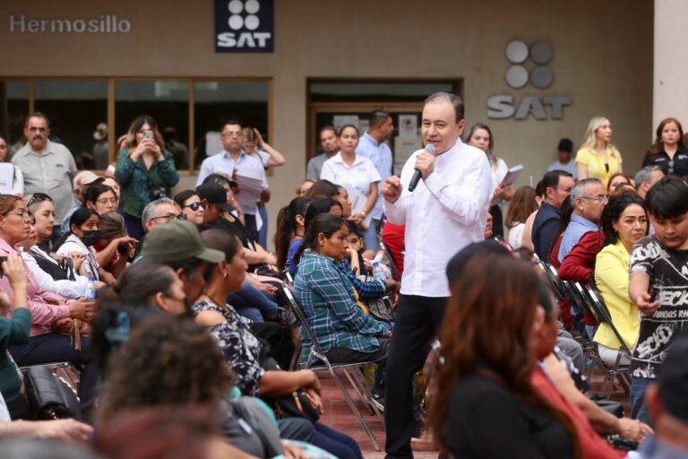 Ofrece certeza jurídica Gobierno de Sonora con entrega de escrituras, testamentos y cancelaciones de hipoteca