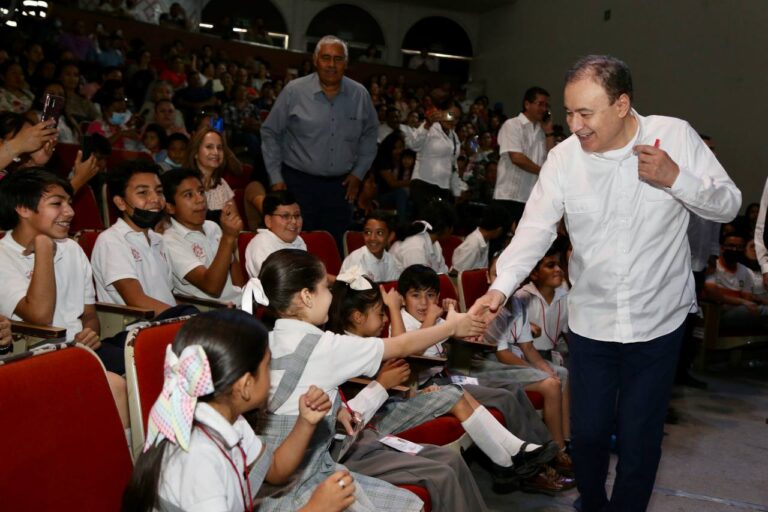 Programa de Becas de Sonora es ahora derecho constitucional: Alfonso Durazo