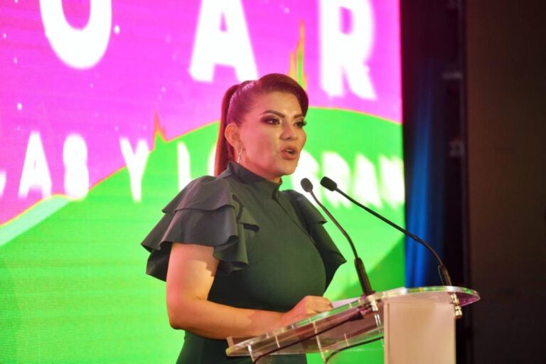 Premia Gobierno de Sonora a personas mayores con el Reconocimiento Sahuaro 2023
