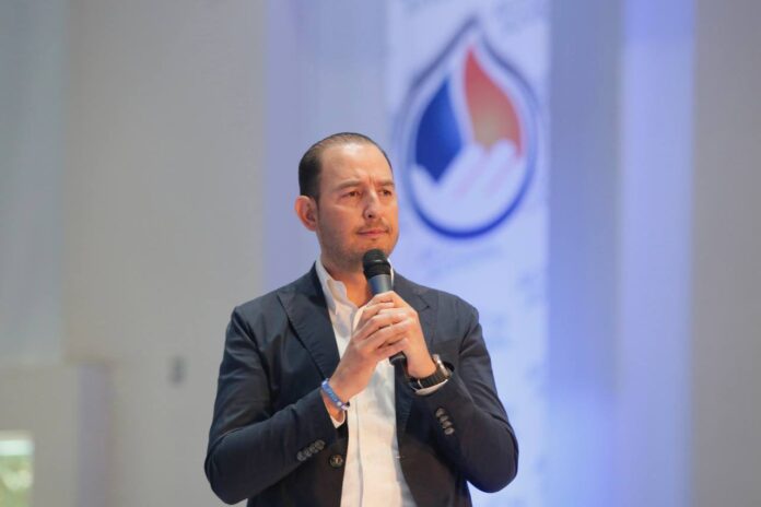 AMLO-deberia-aprender-del-PAN-como-disminuir-la-pobreza-Marko-Cortes