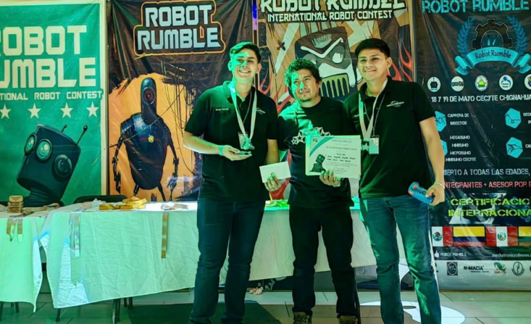 Logra Universidad Tecnológica de San Luis segundo lugar en concurso internacional de robótica