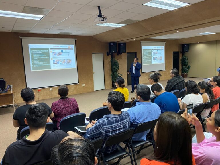 Pequeños y medianos empresarios del sur de Sonora son capacitados