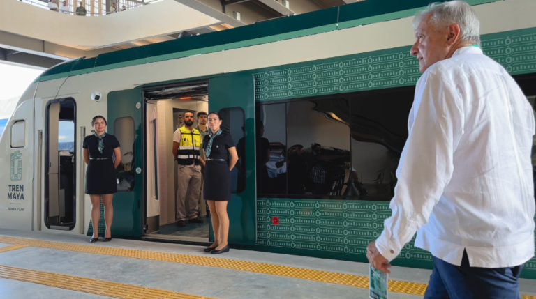 Presidente AMLO encabeza recorrido inaugural del Tren Maya, primera etapa