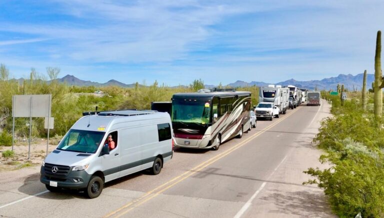 Llega la primera caravana de turistas proveniente de Estados Unidos a Sonora