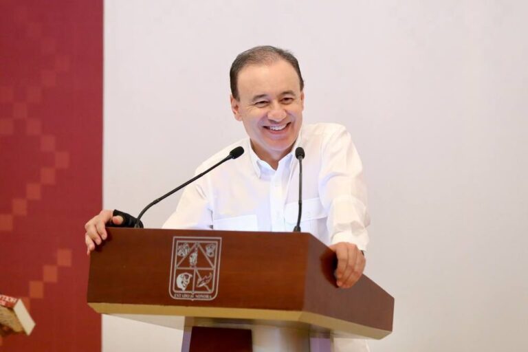 Alcanza distribución de uniformes escolares 58 municipios en Sonora: Gobernador Alfonso Durazo