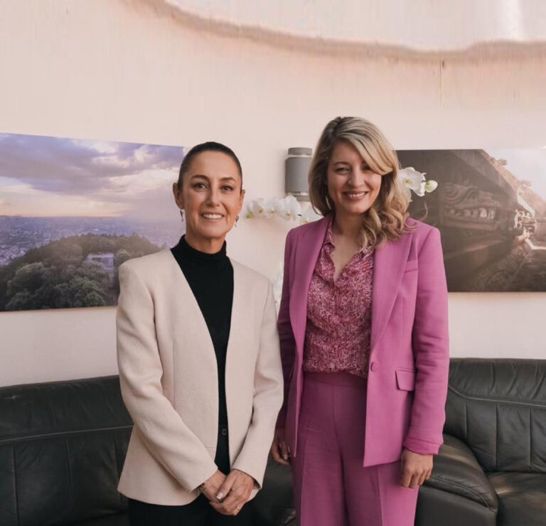 Claudia Sheinbaum sostiene reunión con la canciller de Canadá Mélanie Joly