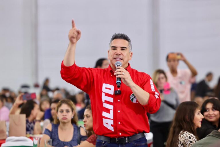 Simula apertura el gobierno para socavar independencia del poder judicial: Alejandro Moreno
